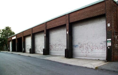 21,000 SF MASPETH WAREHOUSE FOR LEASE