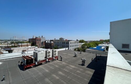 24,300 SF MANUFACTURING/OFFICE/RETAIL SPACE FOR SALE