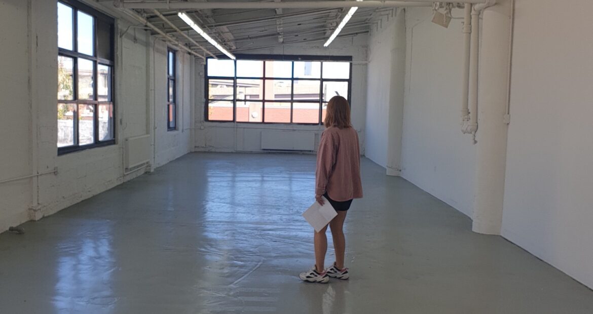 Prime Corner Loft Industrial Space w/ High Ceilings & Freight Elevator – LIC Court Sq