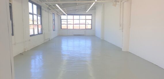 Prime Corner Loft Industrial Space w/ High Ceilings & Freight Elevator – LIC Court Sq