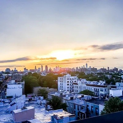 Modern 1BR Duplex in Crown Heights – Luxury, Light & Prime Amenities