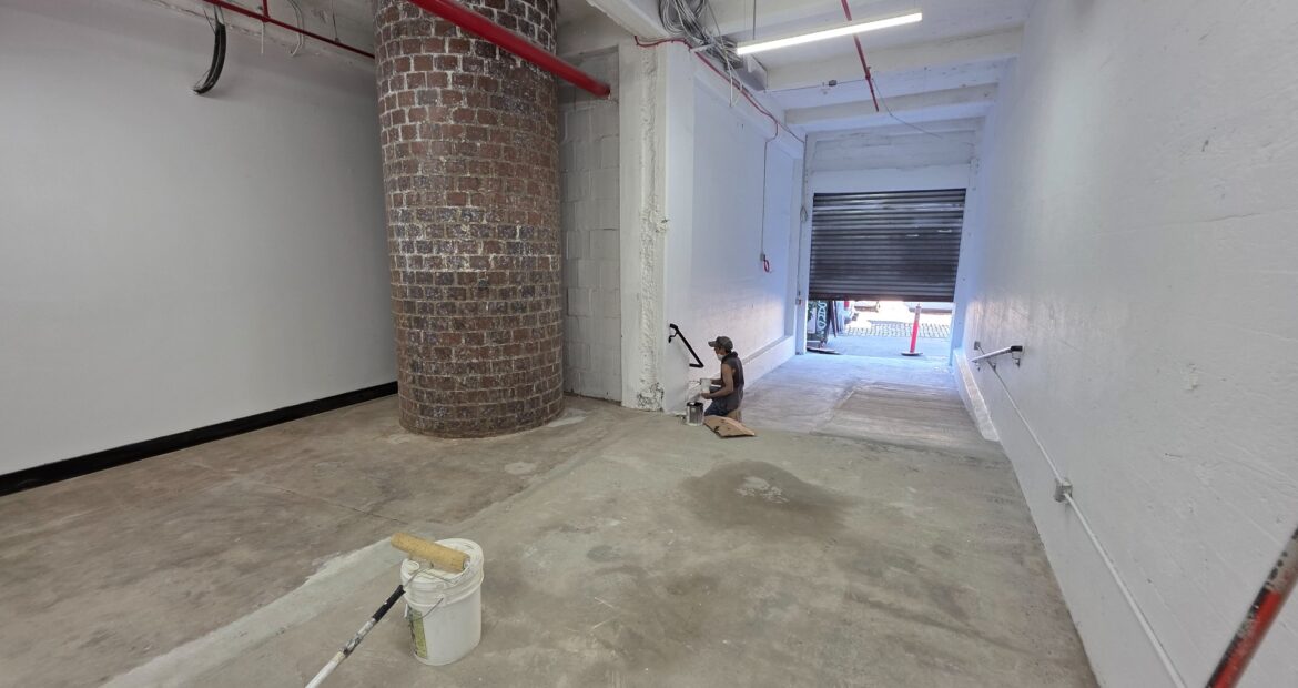 Expansive 1,500 Sq Ft Bushwick Loft with 20’ Ceilings – Flexible Commercial Space