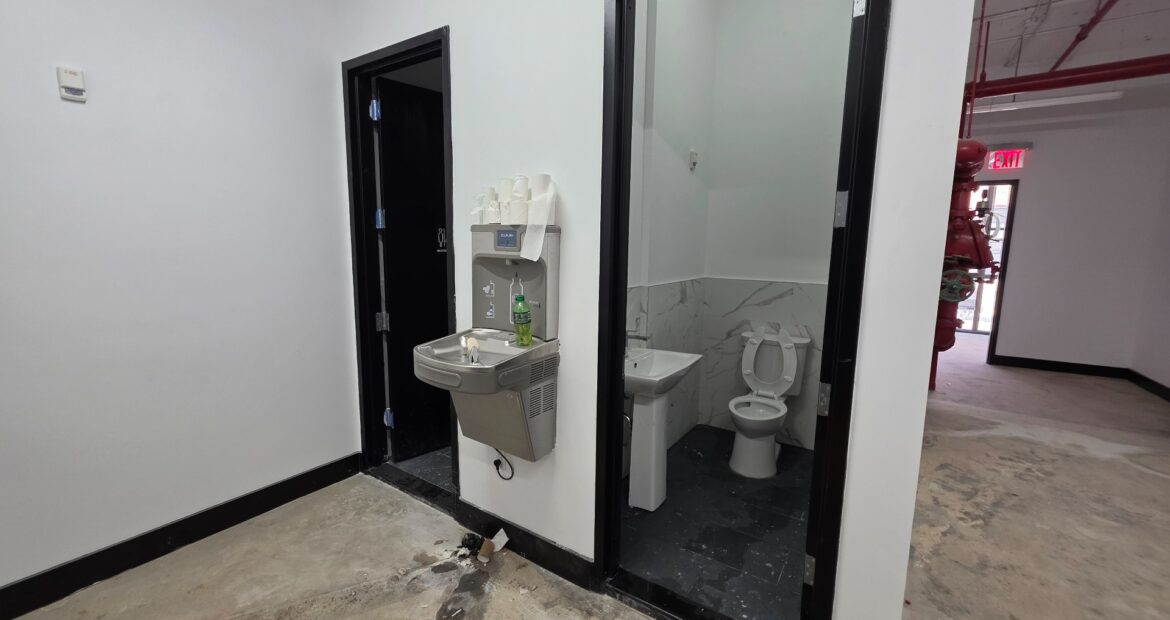 Expansive 1,500 Sq Ft Bushwick Loft with 20’ Ceilings – Flexible Commercial Space