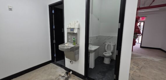 Spacious Industrial Loft Office for Lease in Williamsburg, Brooklyn – 2,200 Sq Ft