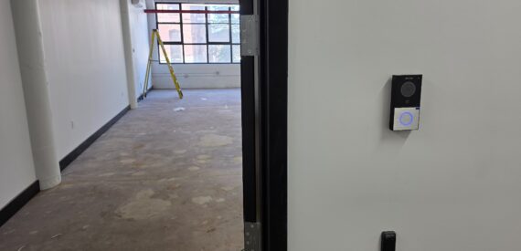 Spacious Industrial Loft Office for Lease in Williamsburg, Brooklyn – 2,200 Sq Ft