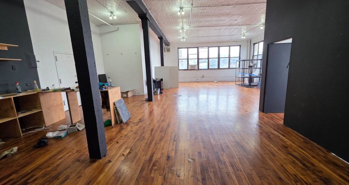 Modern 1,500 Sq Ft Bushwick Office Space for Lease – Prime Location, Exclusive Deal