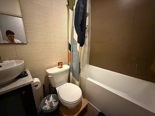 Modern 2-Bedroom Apartment in Prime Bushwick—Pet Friendly, No Broker Fee!