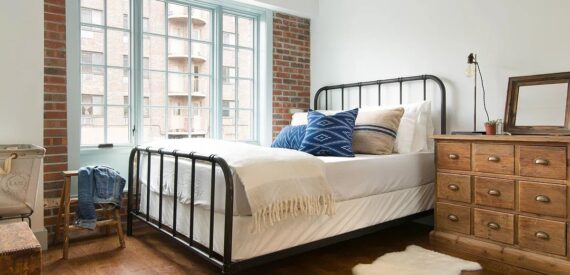 Modern 1BR Duplex in Crown Heights – Luxury, Light & Prime Amenities