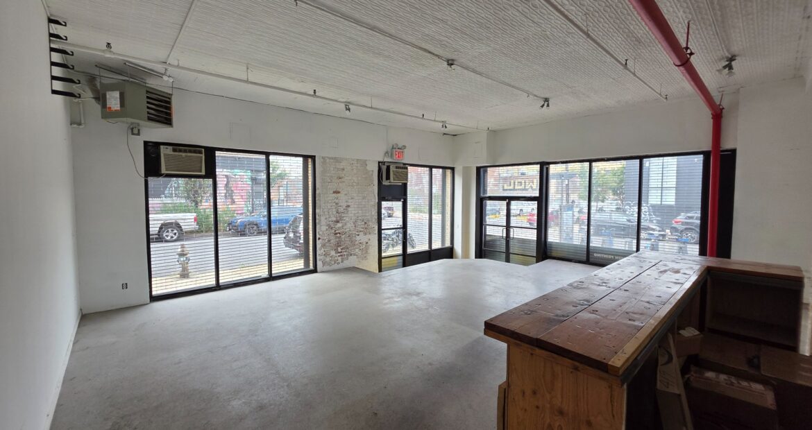 Spacious Corner Retail Loft in Prime Bushwick Location – 1,200 Sq Ft Storefront