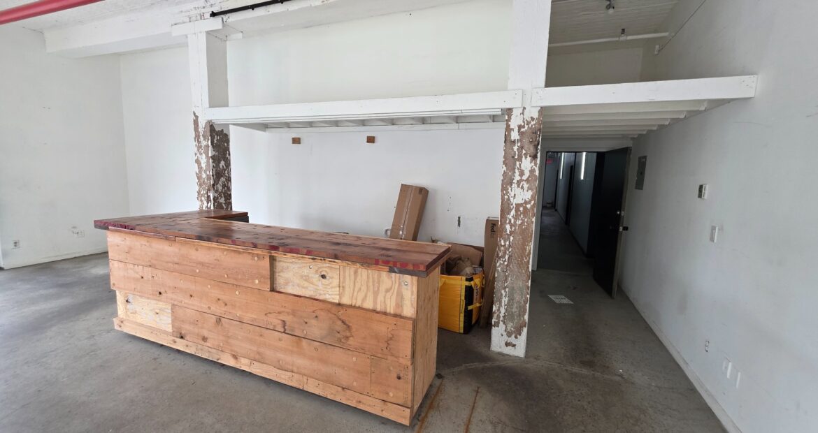 Spacious Corner Retail Loft in Prime Bushwick Location – 1,200 Sq Ft Storefront