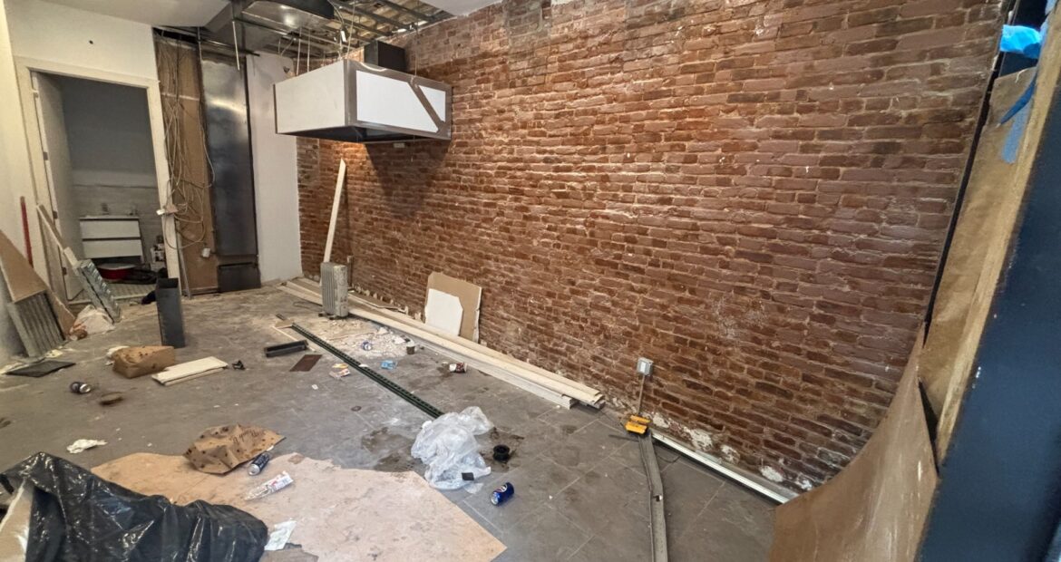 Commercial Space for rent, NO FEE