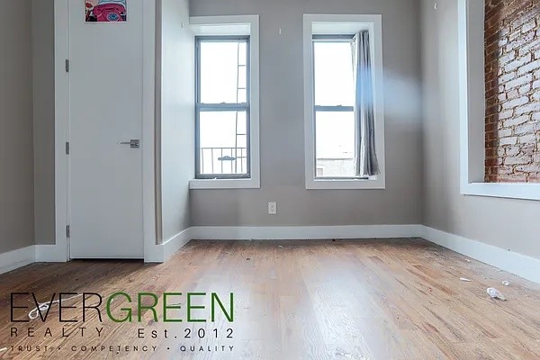 Spacious 3-Bedroom w/ City Views & Roof Deck in Prime Bushwick/East Williamsburg