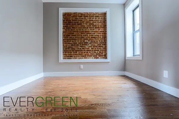 Spacious 3-Bedroom w/ City Views & Roof Deck in Prime Bushwick/East Williamsburg