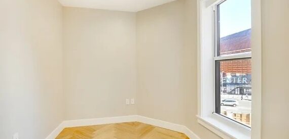 Modern 2-Bed Park Slope Gem—Prime Location, Pet Friendly, No Broker Fee!