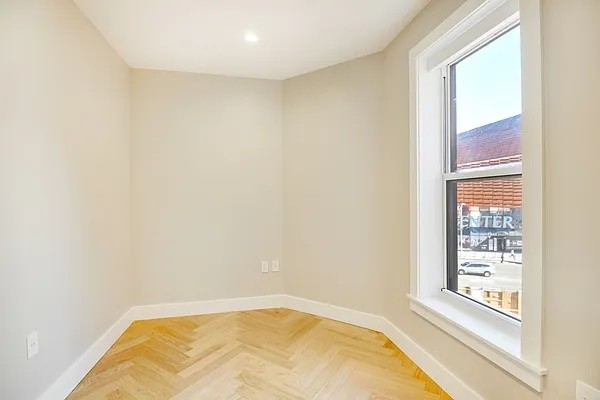 Modern 2-Bed Park Slope Gem—Prime Location, Pet Friendly, No Broker Fee!
