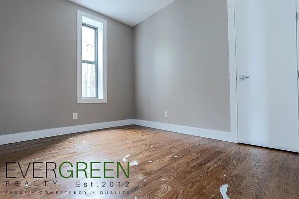 Spacious 3-Bedroom w/ City Views & Roof Deck in Prime Bushwick/East Williamsburg