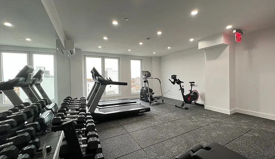 Modern 2-Bed Flatbush Oasis w/ Private Terrace, Gym & Rooftop – No Broker Fee!