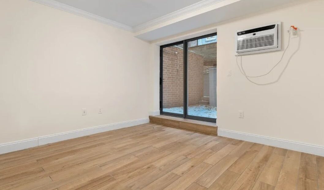 Amazing 2 bed on East 22nd Street in Gramercy Park