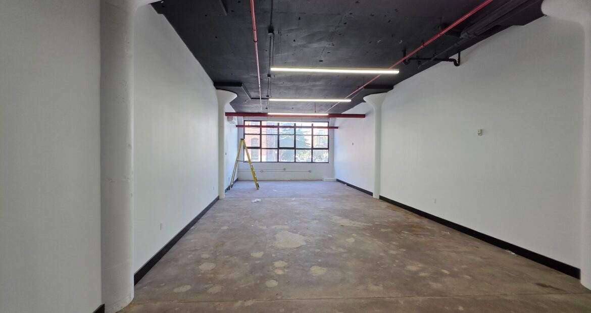 Beautiful, large, commercial loft space in prime location