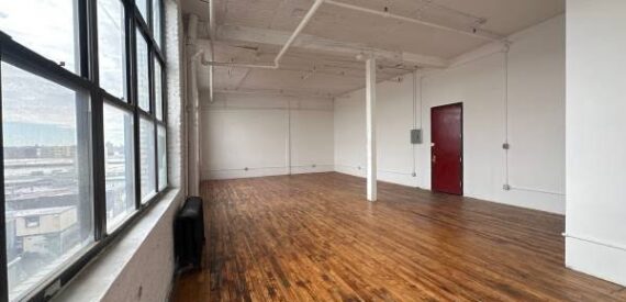 LARGE COMMERCIAL LOFT IN BUSHWICK