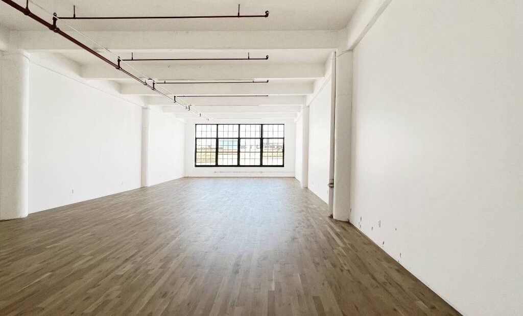 MULTIPLE COMMERCIAL SPACES AVAILABLE IN EAST WILLIAMSBURG BUSHWICK