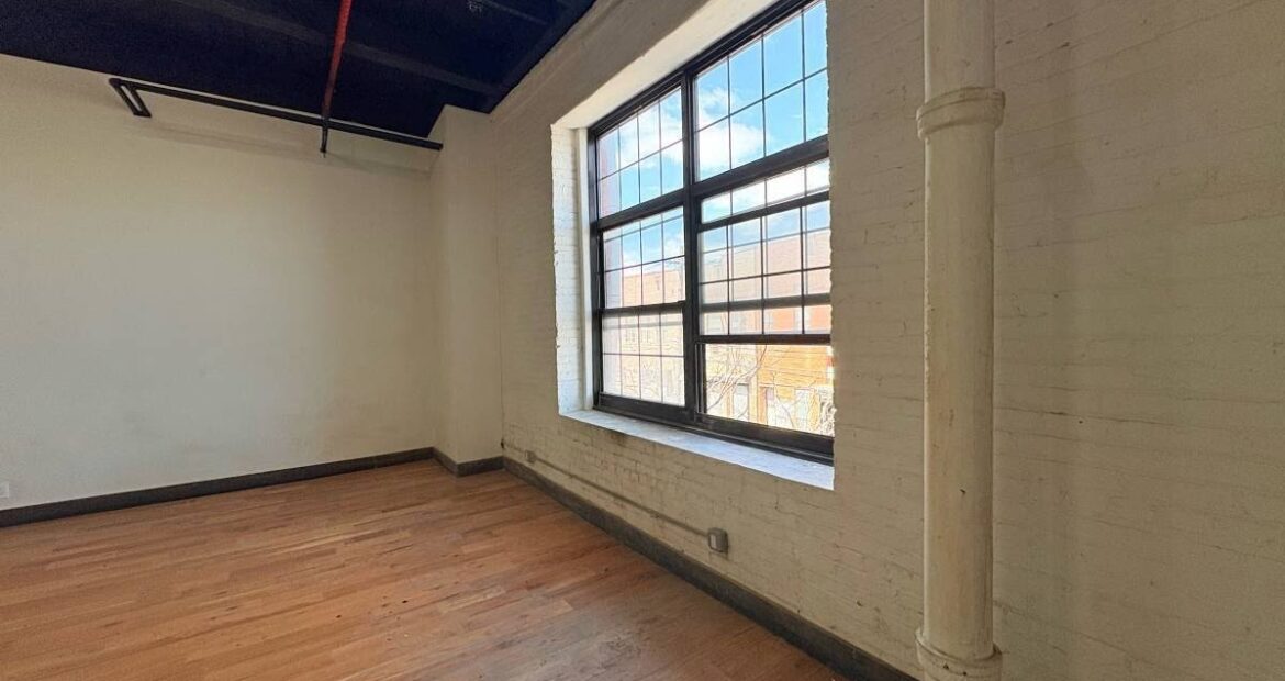 Expansive Industrial Loft Office in Trendy East Williamsburg – 1,100 Sq Ft, Customizable