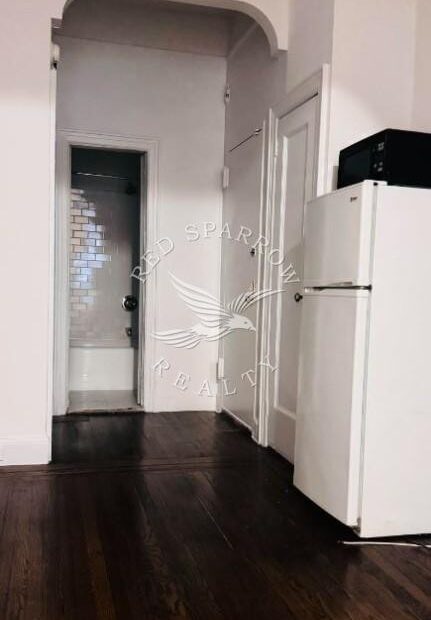 Amazing open layout on East 58th Street in Sutton Place