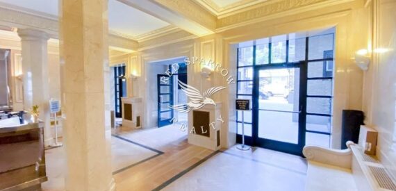 Amazing 1 bedroom on East 46th Street in Turtle Bay