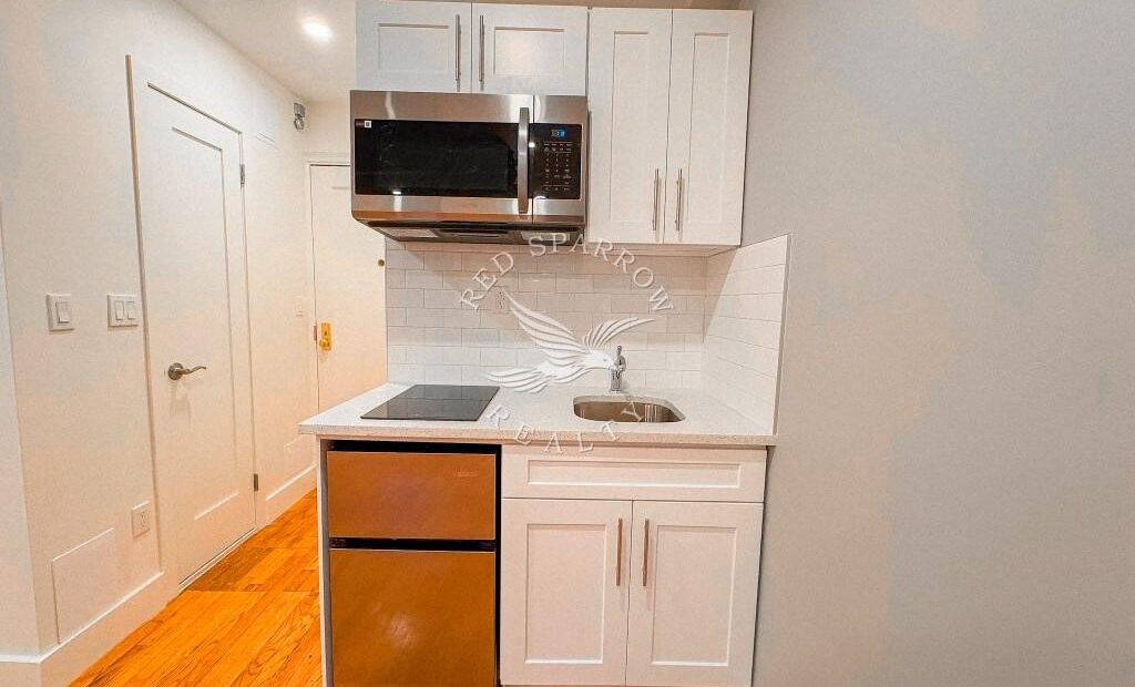 Amazing open layout on Waverly Place in Greenwich Village