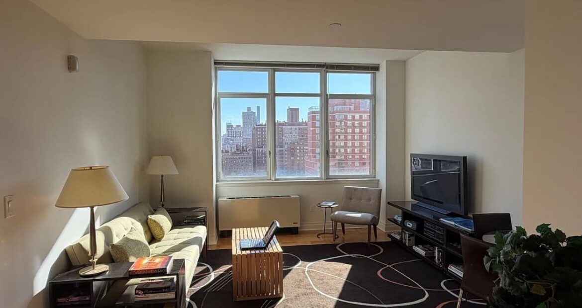 Amazing 2 beds on Lexington Avenue in Carnegie Hill
