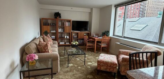 Amazing 1 bed on Lexington Avenue in Carnegie Hill