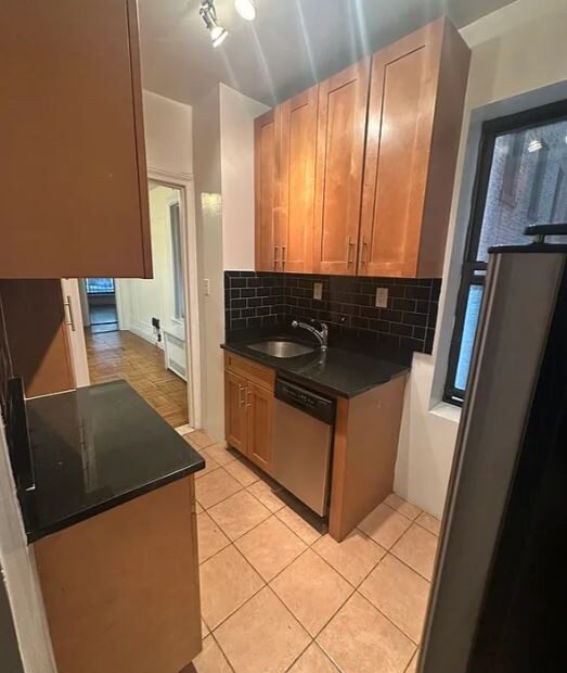 Amazing 2 bed on Lexington Avenue in Murray Hill