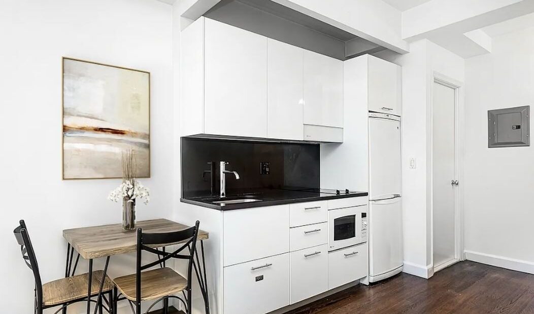 Amazing open layout on West 91st Street in Upper West Side