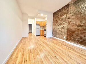 Amazing 1 bed on 9th Avenue in Hell’s Kitchen