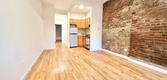 Amazing 1 bed on 9th Avenue in Hell’s Kitchen