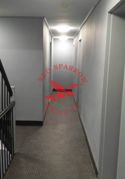 Amazing open layout on East 61st Street in Lenox Hill