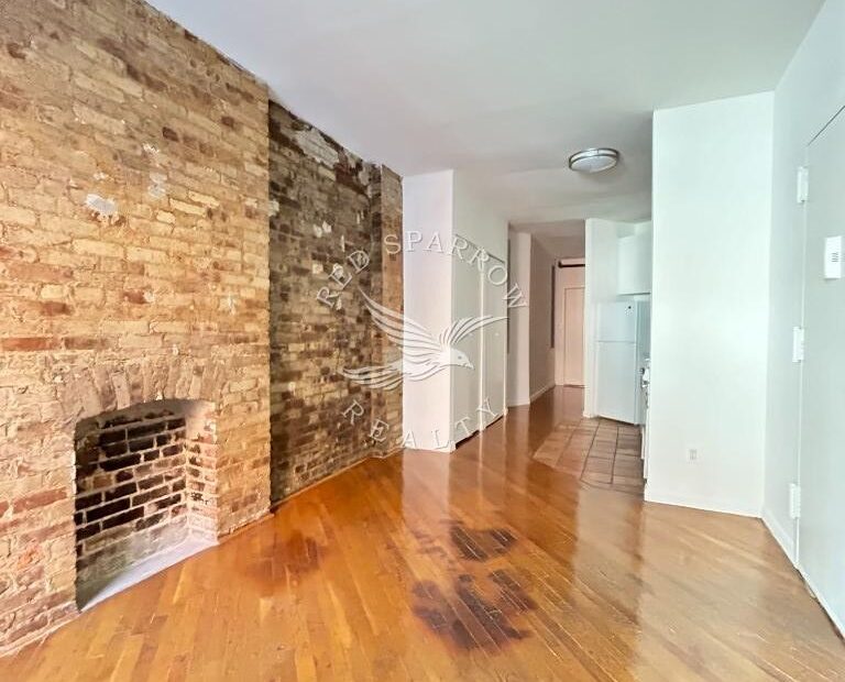 Amazing open layout on East 88th Street in Yorkville