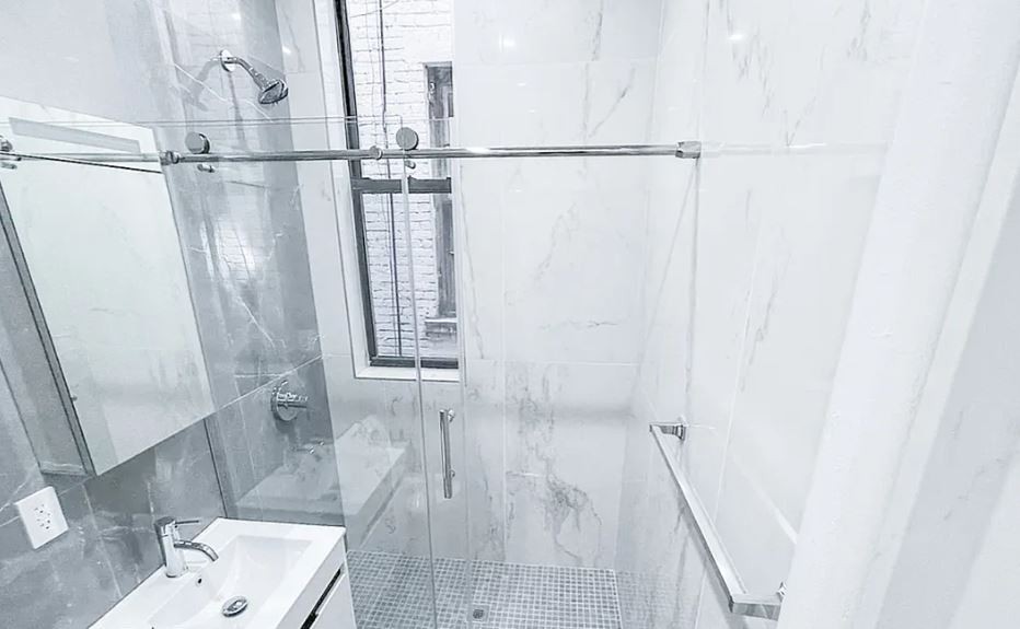 Amazing 1 bed on East 14th Street in Gramercy Park