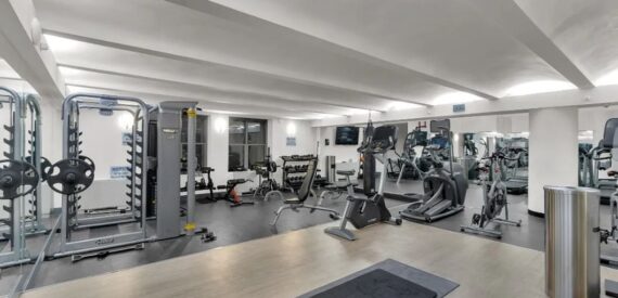 Amazing 2 bed on East 22nd Street in Gramercy Park