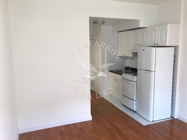 Amazing open layout on East 61st Street in Lenox Hill