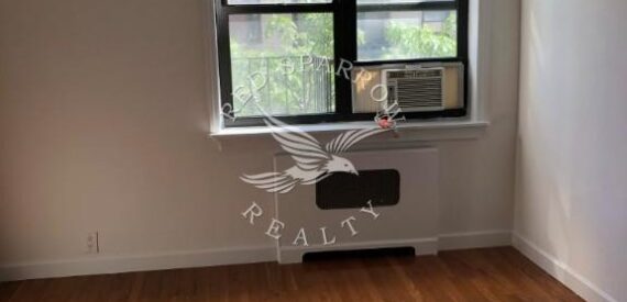 Amazing open layout on East 61st Street in Lenox Hill