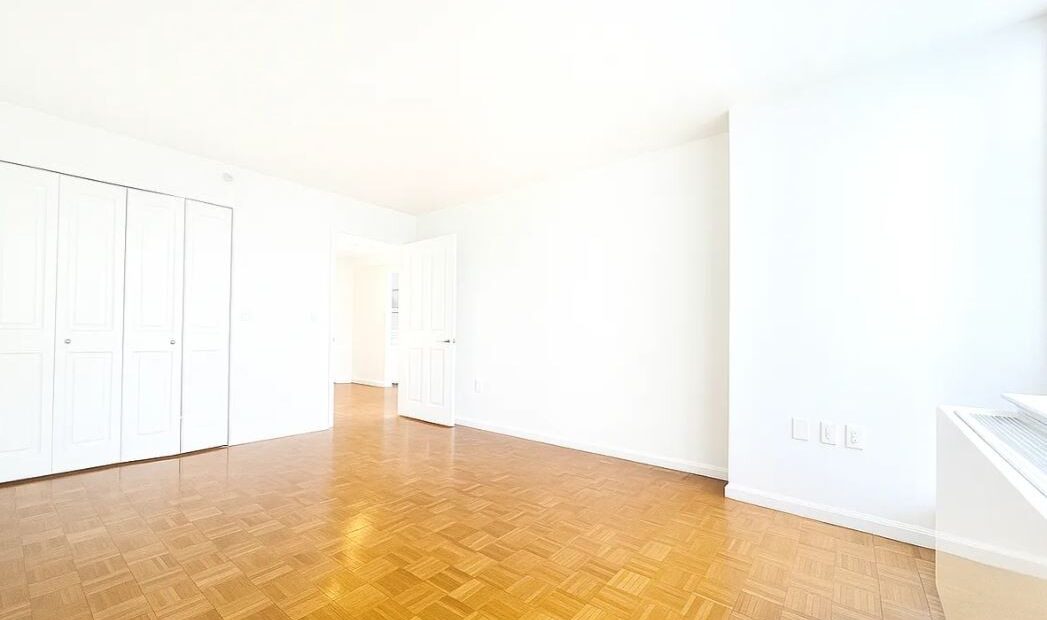 Amazing 1 bed on West 43rd Street in Hell’s Kitchen