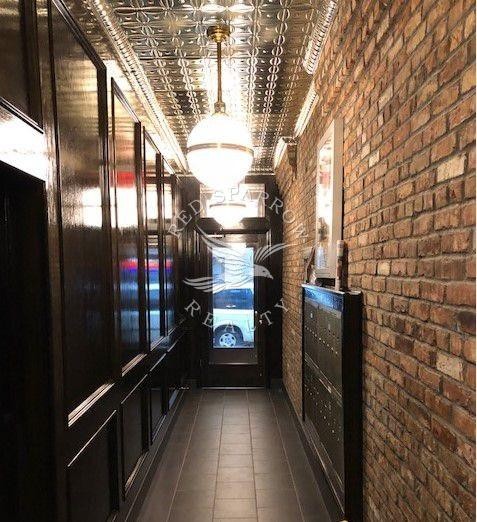 Amazing 1 bed on Mott Street in Greenwich Village