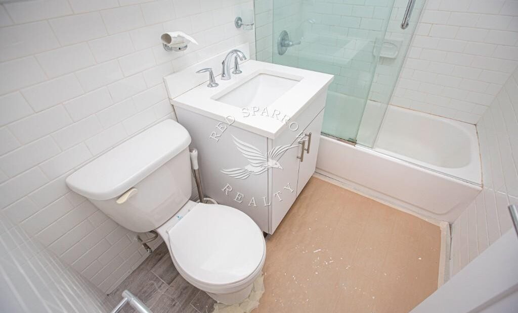 Charming one bed on East 16th Street in Gramercy Park
