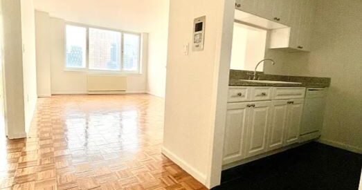 Amazing 1 bed on West 43rd Street in Hell’s Kitchen