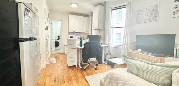Amazing 1 bed on 9th Avenue in Chelsea