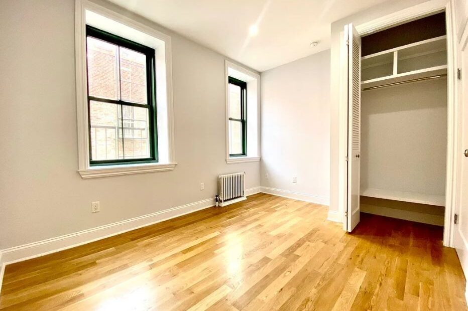 Amazing 2 bed on East 78th Street in Lenox Hill