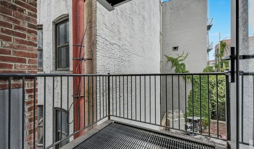 Amazing 2 bed on Second Avenue in the East Village