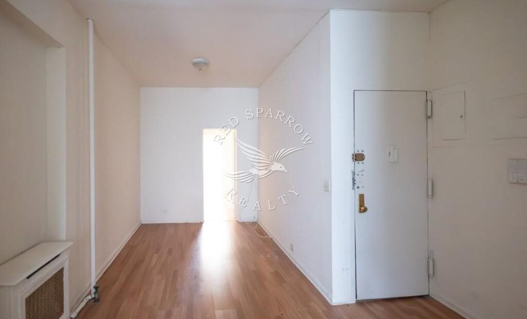 Amazing 2 bed on Second Avenue in Yorkville
