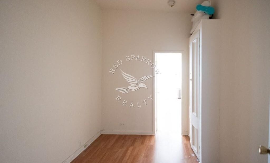Amazing 2 bed on Second Avenue in Yorkville
